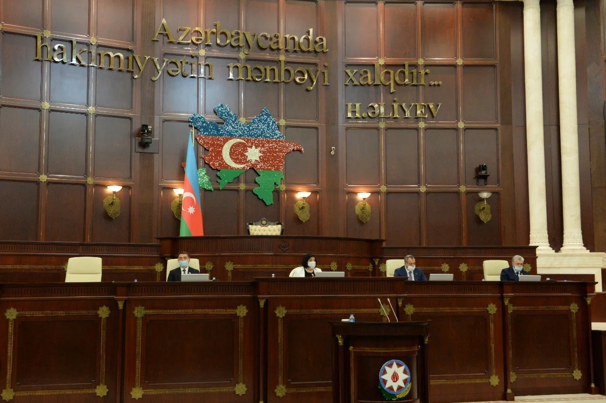 Milli Məclisdə Qurtuluş Günü qeyd olunub - VİDEO - ƏLAVƏ OLUNUB