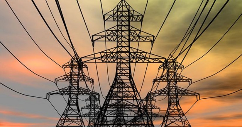 Bişkekdə elektrikötürücü xətdə qısaqapanma olub, elektrik enerjisi kəsilib