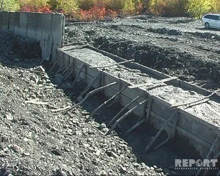 Qaxda sel təhlükəsi olan çaylarda qabaqlayıcı tədbirlər görülür - FOTO