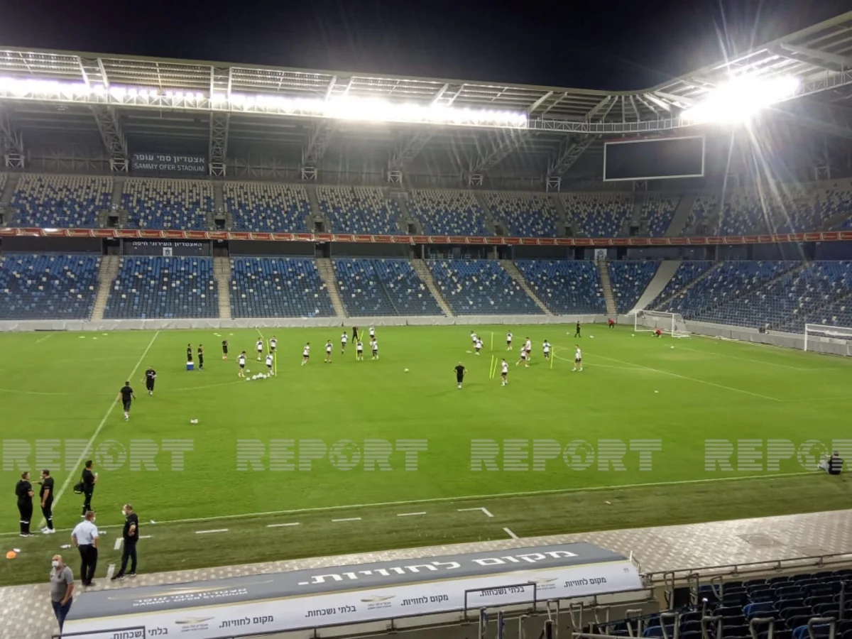 Neftçi Sammi Ofer stadionunda məşqə çıxıb