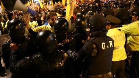 Protests broke out in Ecuador after victory of Lenin Moreno