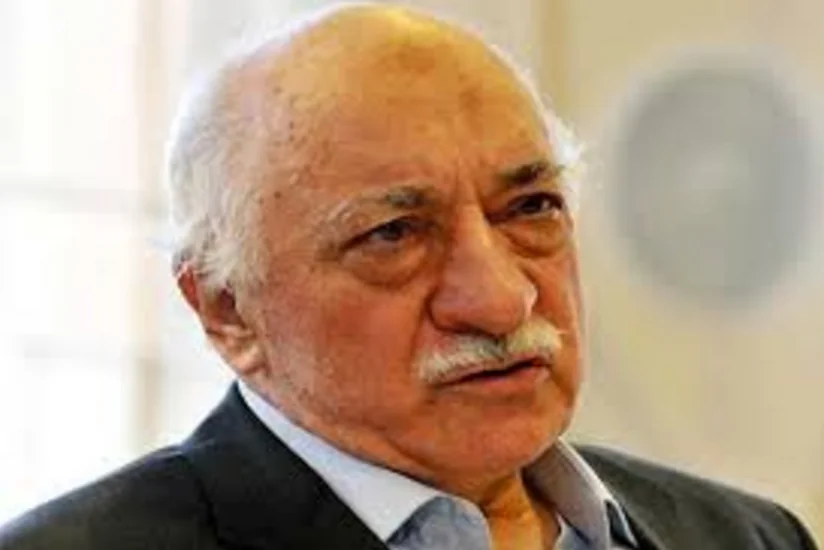İstanbul Prokurorluğu Fətullah Güləni qırmızı xətlə axtarışa verir