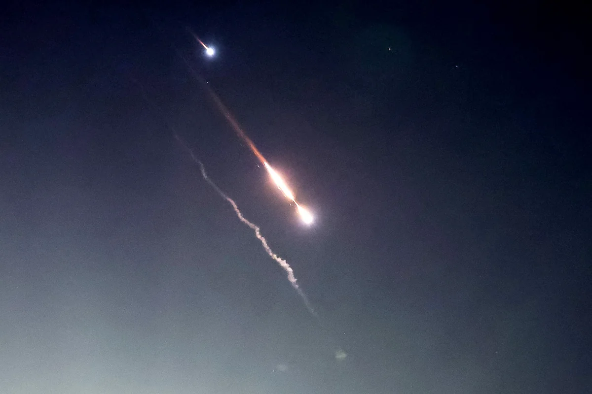 KİV: İranın iki raketi İordaniya və Suriyaya düşüb
