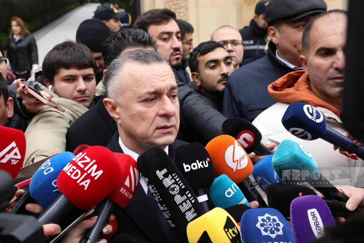 Nazir: Saxta diplomlu həkimlərlə bağlı araşdırma aparılır