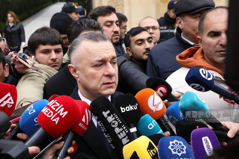 Nazir: Saxta diplomlu həkimlərlə bağlı araşdırma aparılır