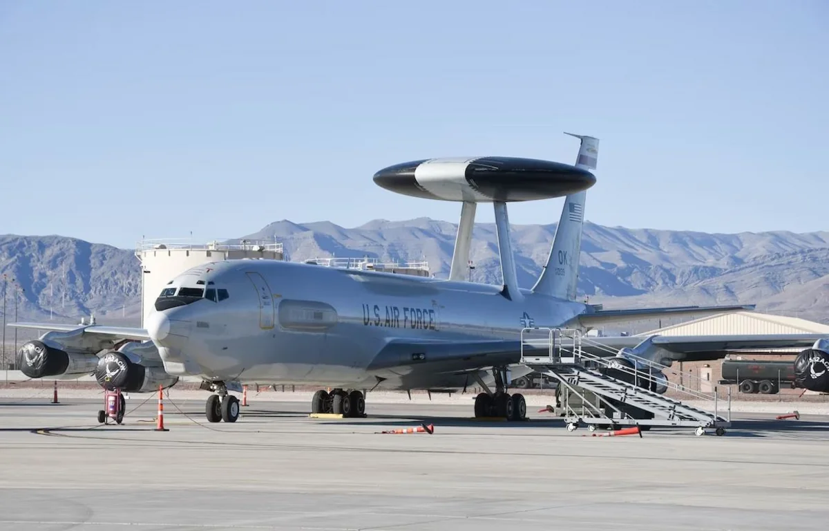 NATO Litvaya 2 “AWACS” təyyarəsi göndərir