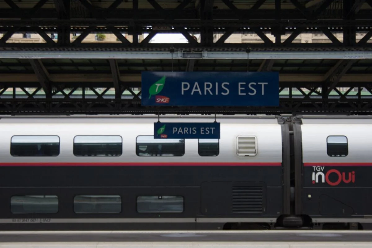 Fransada təxribatdan sonra qatarların hərəkəti normallaşıb