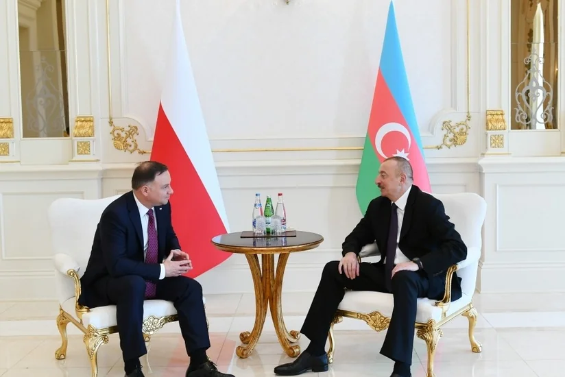 Состоялась встреча президентов Азербайджана и Польши один на один