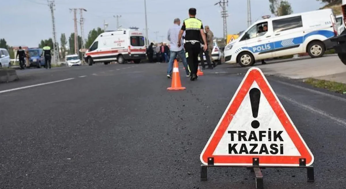 Türkiyədə turist avtobusu qəzaya uğrayıb, onlarla xəsarət alan var