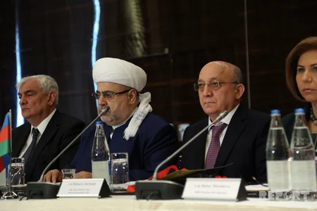 Bakıda İslam həmrəyliyi: dini və mədəni müxtəlifliyin harmoniyası mövzusunda beynəlxalq konfrans keçirilib
