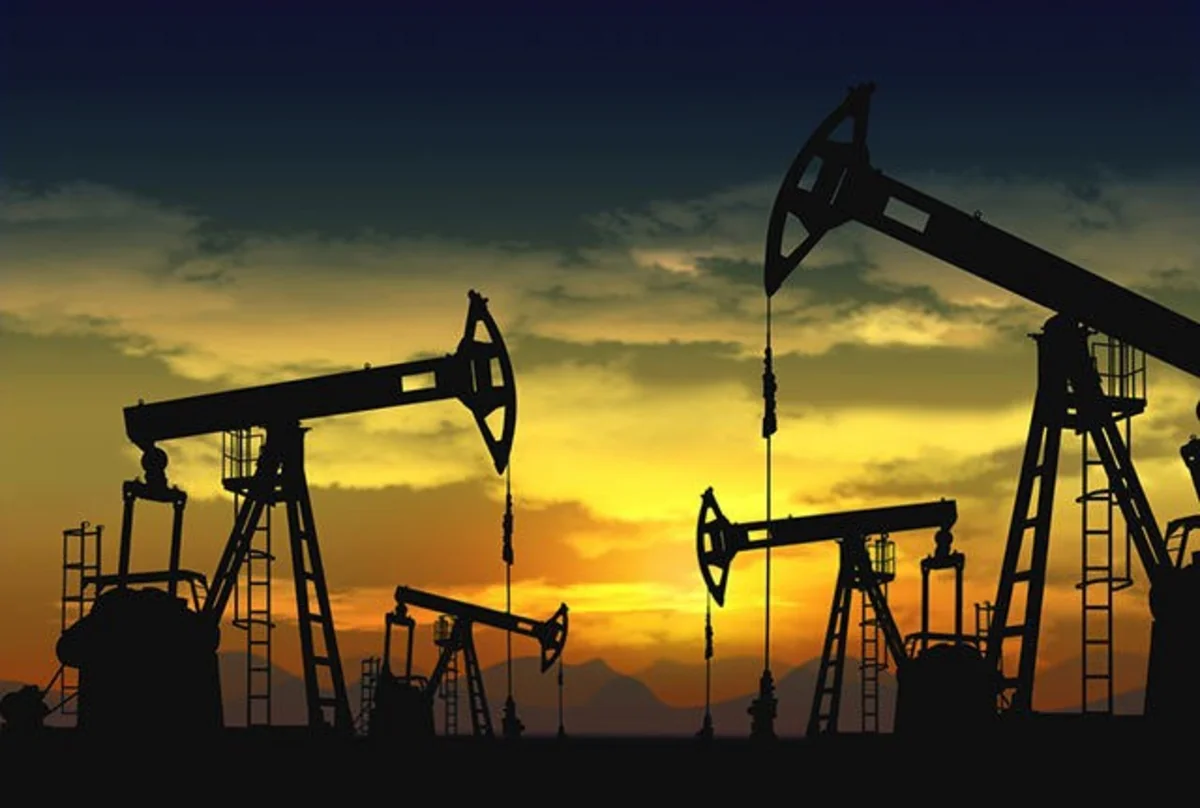 Azerbaijani oil price falls to $64