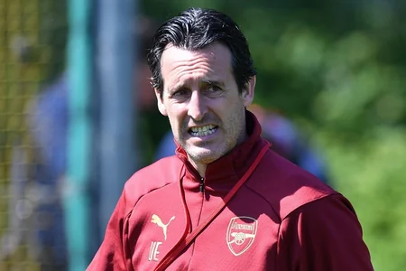 Arsenal Bakıdakı finalın hazırlığına həndbol oynayaraq başlayıb