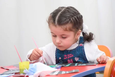 Hər gün Sumqayıtdan Qubaya öyrətməyə, axşam isə Bakıya öyrənməyə gələn qız - REPORTAJ