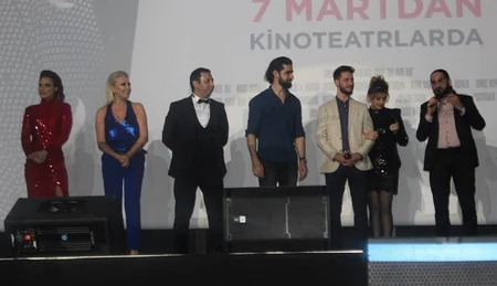 “Çat Kapı Aşk” filminin qala-gecəsi olub