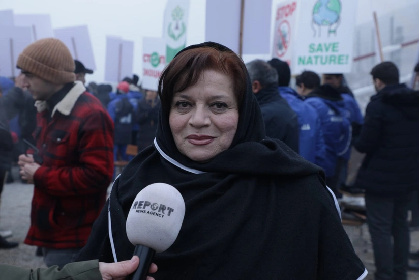 Protester on Khankandi-Lachin road dissatisfied with behavior of some states