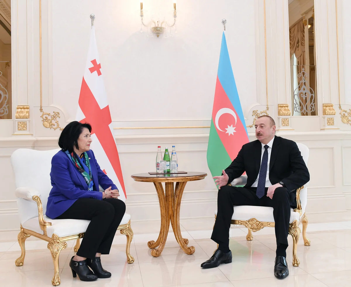 Ilham Aliyev expresses condolences to his Georgian counterpart