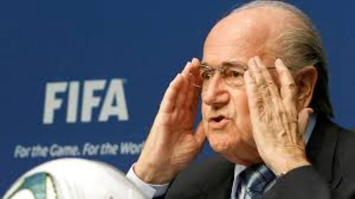 Блаттер обвинил Францию и Германию в давлении на ФИФА