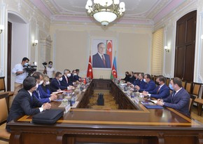 Baş Prokurorluğun Elm-Tədris Mərkəzi ilə Türkiyə Ədliyyə Akademiyası arasında anlaşma memorandumu imzalanıb
