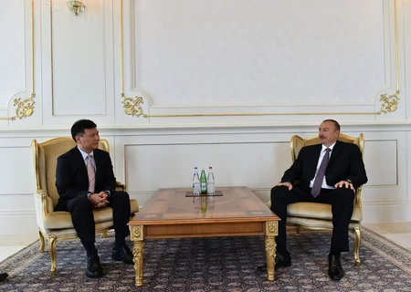 President Ilham Aliyev received credentials of incoming Chinese Ambassador