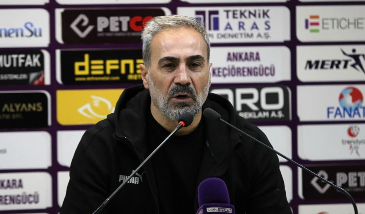 Azərbaycan millisinin futbolçusunun çıxış etdiyi klub baş məşqçisi ilə yollarını ayırıb
