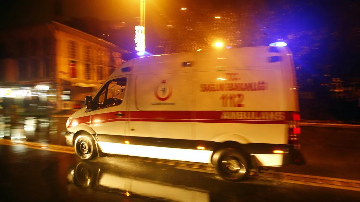 В Стамбуле число погибших от отравления поддельным алкоголем достигло 23 человек