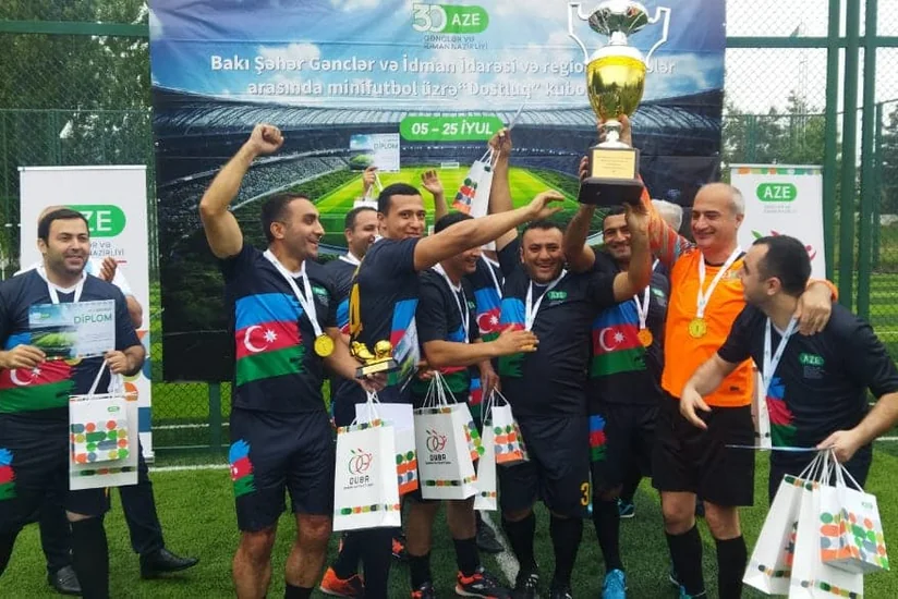 Gənclər və İdman Nazirliyinin 30 illiyinə həsr olunan minifutbol turniri keçirilib