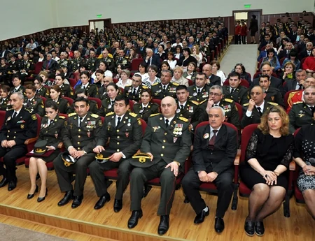 C.Naxçıvanski adına Hərbi Liseyin yaranmasının 45 illiyi qeyd edilib