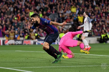 Дубль Месси помог “Барселоне” разгромить “Ливерпуль“ в 1-м матче 1/2 финала ЛЧ - ВИДЕО