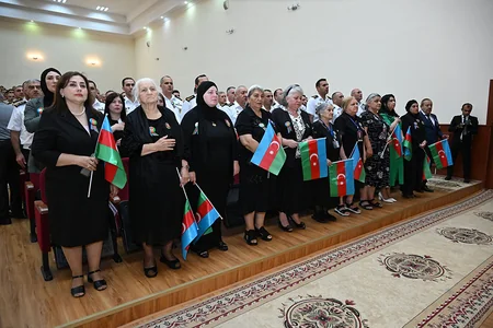 Təlim və Tədris Mərkəzində Silahlı Qüvvələr Günü münasibətilə təntənəli mərasim keçirilib
