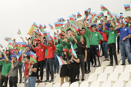Ölkə Kubokunun final matçından əvvəl Tünzalə Ağayevanın konserti olub