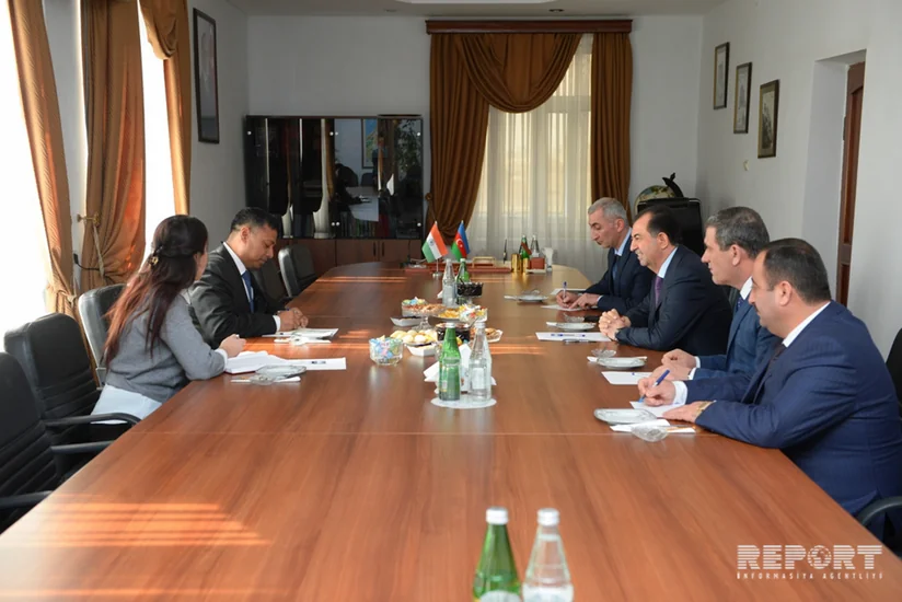 Hindistanın Azərbaycandakı səfiri Lənkərana səfər edib