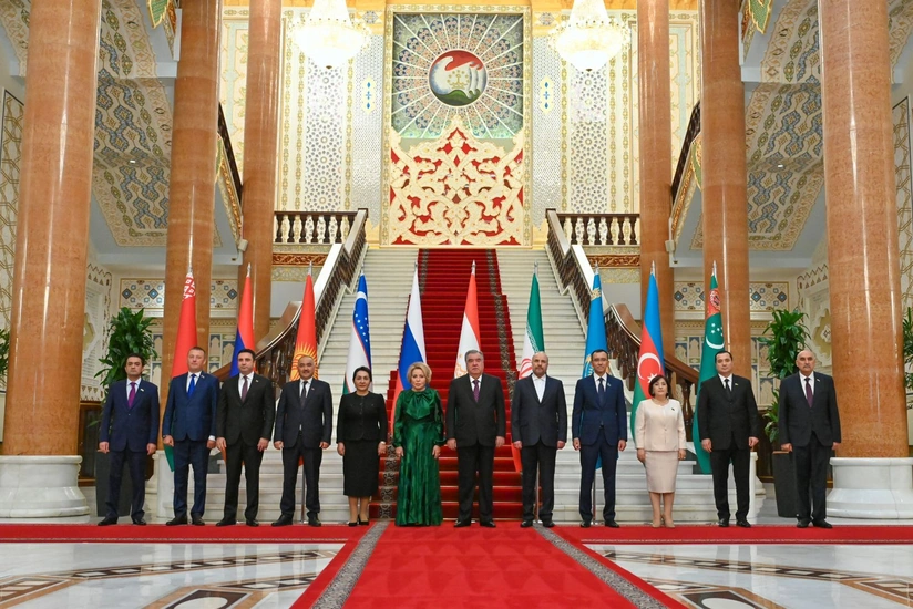 Председатель Милли Меджлиса встретилась с президентом Таджикистана