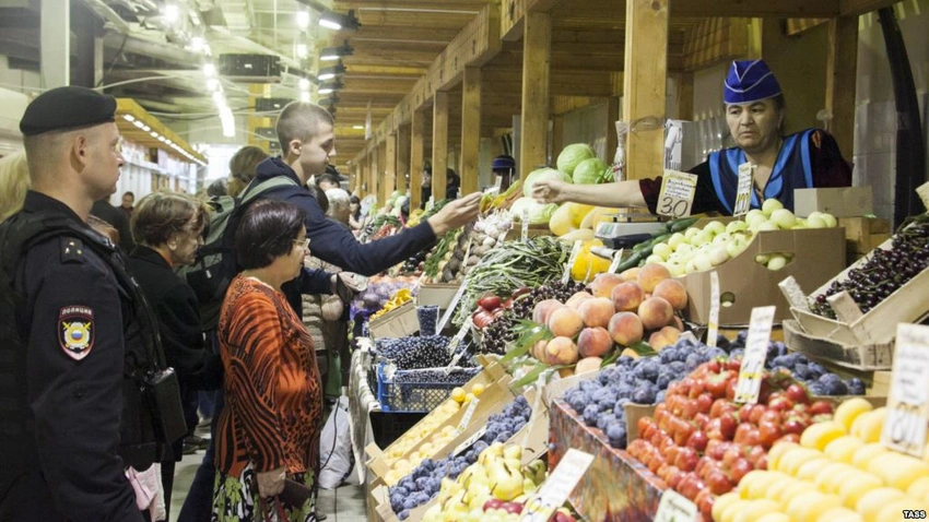 Samarada azərbaycanlı ticarətçilər kütləvi yoxlamaya məruz qalıblar
