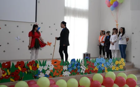 4 saylı cəzaçəkmə müəssisəsində məhkum qadınlar övladları ilə görüşüblər
