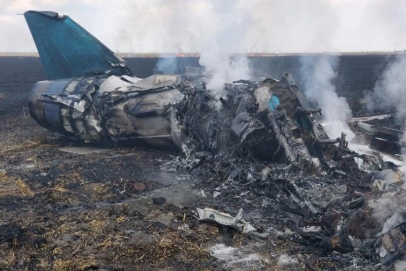 At least 10 dead in Malaysia after plane crashes onto expressway