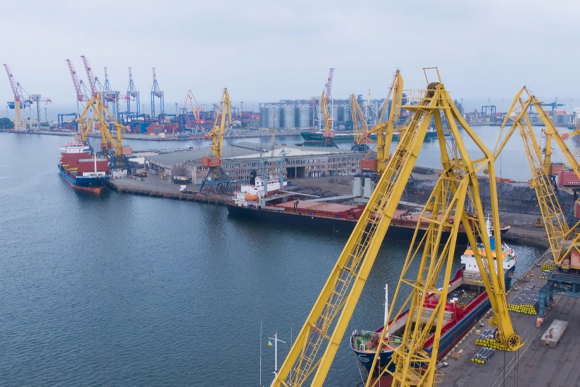 Russia blockades Ukrainian ports