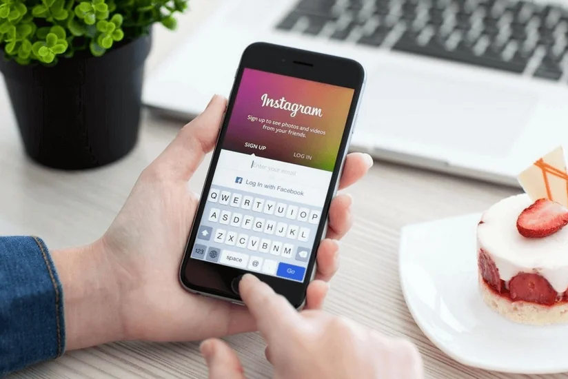 İnstagramda tanış olduğu qadından pul istəyən şəxsin şikayəti təmin edilməyib