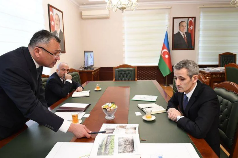 Rövşən Rzayev Fransanın Azərbaycandakı səfiri ilə görüşüb