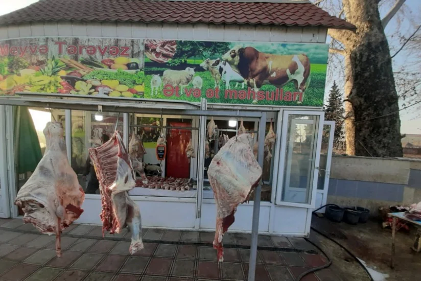 Göyçayda qanunsuz heyvan kəsimi və ət satışı yerləri aşkarlanıb