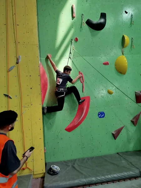 Yeniyetmə və gənclər arasında idman dırmanması üzrə Azərbaycan Kuboku başa çatıb