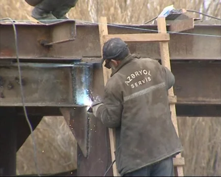 Tərtərçay üzərindəki qəzalı körpü əsaslı şəkildə bərpa edilir - FOTO