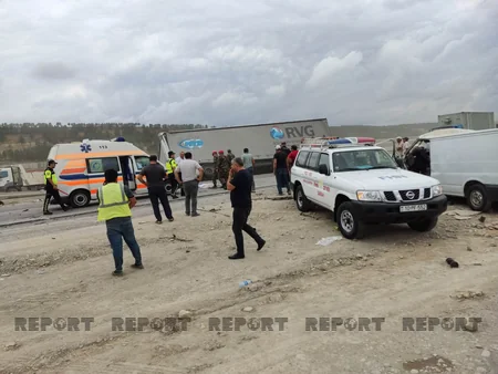 Bakı-Quba yolunda TIR-ın iştirakı ilə qəza baş verib, ölən var - YENİLƏNİB