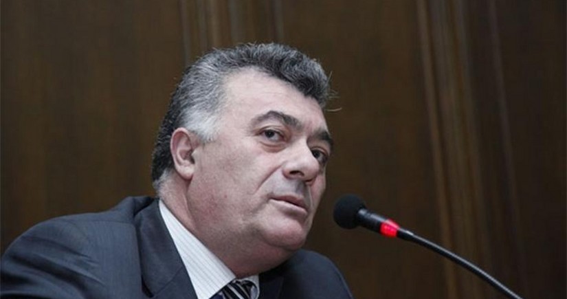 Ermənistanda keçmiş deputat hakimiyyəti ələ keçirmək çağırışlarına görə saxlanılıb