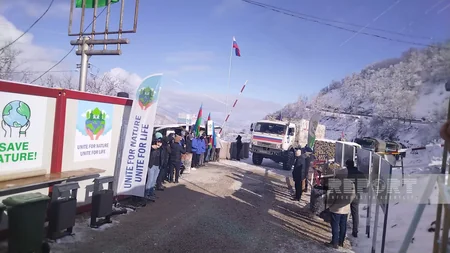 Bu gün Xankəndi-Laçın yolunda sülhməramlıların daha 29 avtomobili maneəsiz keçib  - YENİLƏNİB-8