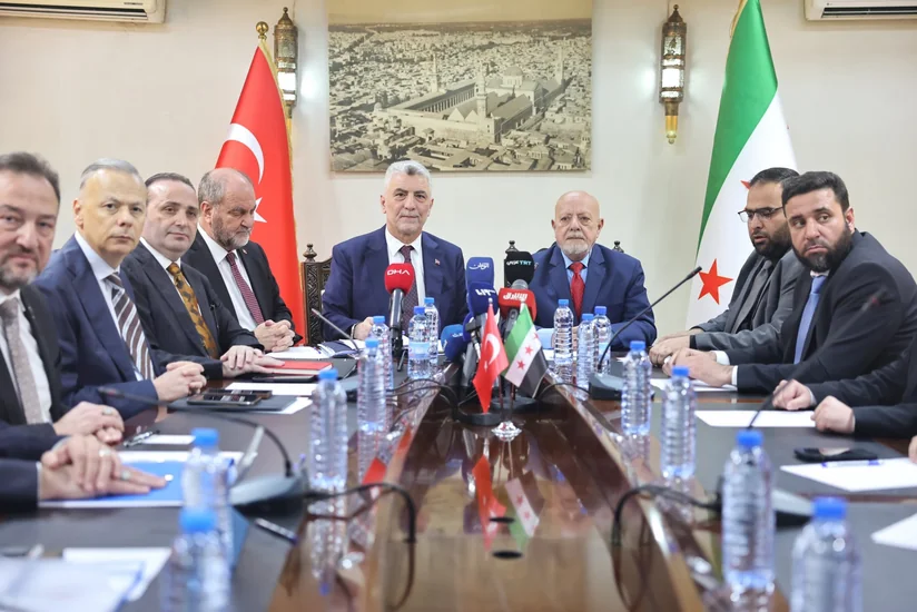 Türkiyənin ticarət naziri: Suriyada aparılacaq yenidənqurma və bərpa işlərinə dəstəyimiz tamdır