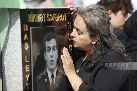 İkinci Fəxri xiyabanda Vətən müharibəsinin ildönümü ilə əlaqədar anım mərasimi başlayıb -YENİLƏNİB