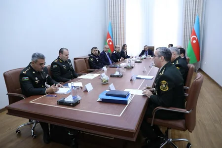 Mərkəzi Çağırış Komissiyasının iclası keçirilib, çağırışçıların bölgüsündə şəffaflığın təmin edilməsi müzakirə olunub