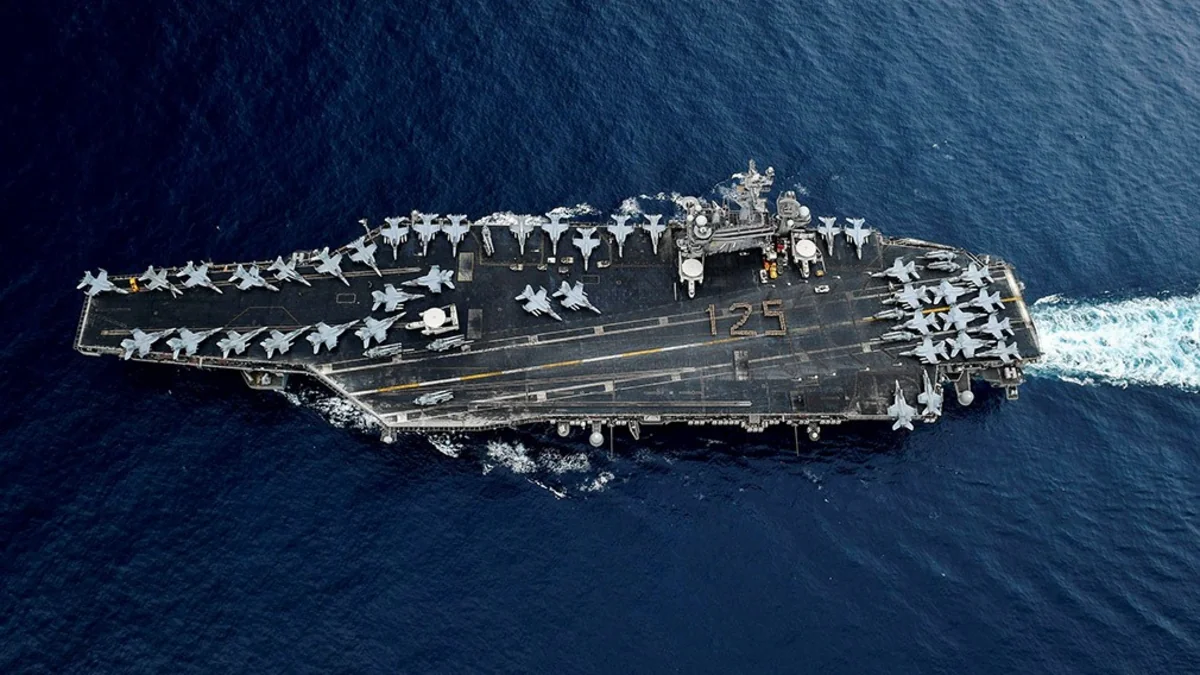Pentagon won't evacuate virus-hit aircraft carrier