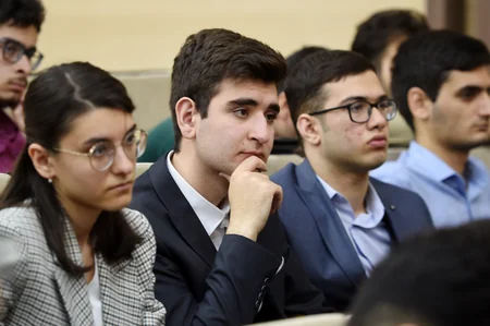 SOCAR Ulu Öndər Heydər Əliyevin 100 illik yubileyi münasibətilə tədbir keçirib