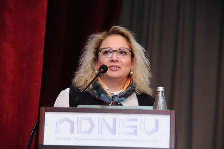 “SOCAR Türkiyə”nin rəhbərliyi ADNSU-da tələbələrlə görüşüb